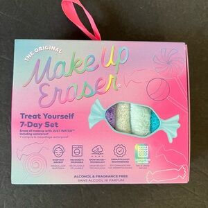 NIB Makeup Eraser Treat Yourself 7-Day Set